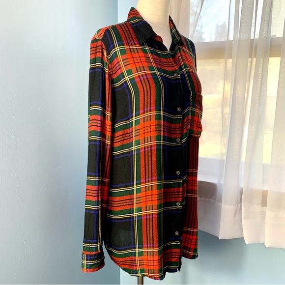 Old Navy Black Tartan Plaid Flannel Classic Button Down - Picture 6 of 8
